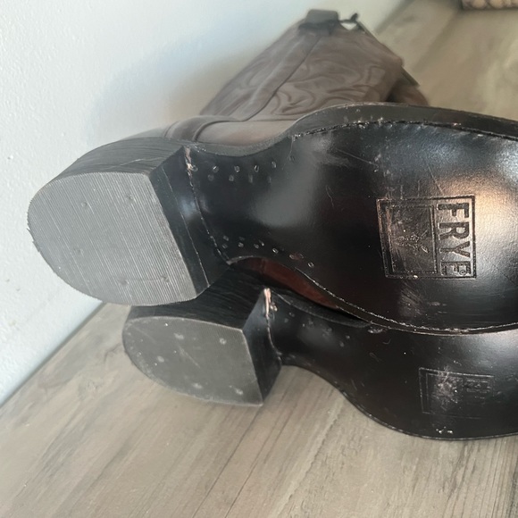 Frye Billy Pull On Boots Western Cowboy New 9D - Picture 5 of 9
